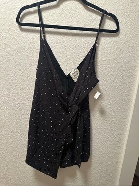Style rack romper size large